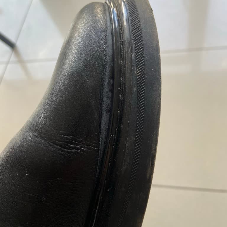 Hotic Markalı Deri Botta Erken Açılma Ve İade/Değişim Reddi