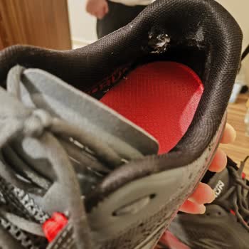 Skechers Ayakkabılarında İç Astarın Kısa Sürede Yırtılması Ve Fotoğrafla Sınırlı İnceleme Reddi