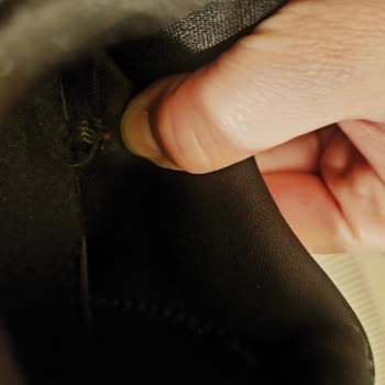 Skechers Ayakkabılarında İç Astarın Kısa Sürede Yırtılması Ve Fotoğrafla Sınırlı İnceleme Reddi