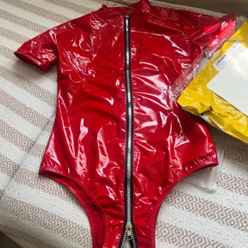 Bodysuit İç Çamaşırı Kategorisi İddiası Beden Değişimi Talebini Engelledi