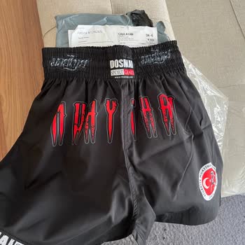 DeFacto Fit'ten Yanlış Şort Gönderimi Ve Bilgi Eksikliği Hakkında Çözüm Talebi