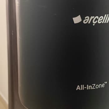 Arçelik Dikey Süpürge Çizik Ve Servis Sorunları Nedeniyle Ürün İadesi Talebi