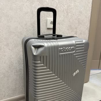 Ajet Uçuşunda Bagaj Zararına Karşı Yeni Valiz Talebi