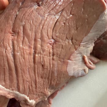 Yemeksepeti'nde Bozuk Et Ve Kurye Gelmemesi Nedeniyle Mağduriyet