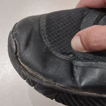 Garanti Süresinde Açılan Ayakkabı Ve Mağazanın Kullanıcı Hatası İddiası