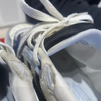 Ayakkabının Bağcıklarında Erken Sökülme Nedeniyle Tam İade Talebi