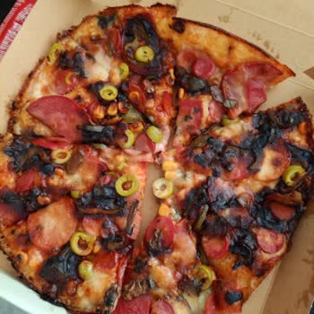 Eryaman Hosta'da Çırak Nedeniyle Yanmış Pizza Ve Gizleme