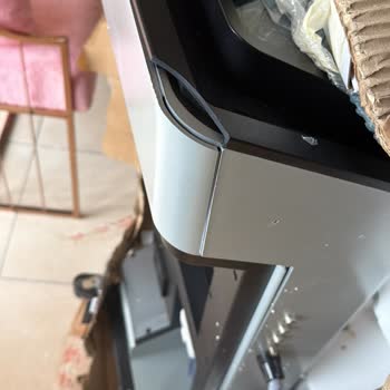 Aras Kargo'dan Kırık Cihaz Ve 1.800 TL Kargo Ücreti İadesi Talebi