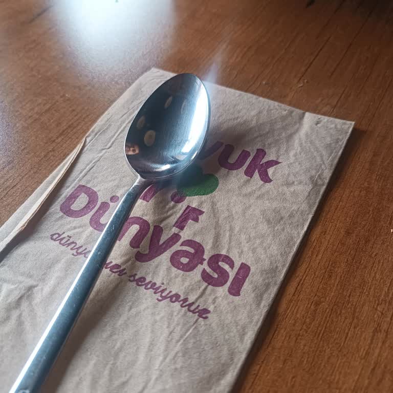 Yanlış Sipariş Ve Çay Kıtlığına Karşı Umursamaz Yaklaşım