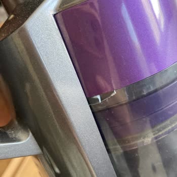 Garanti Kapsamında Süpürge Çatladı Ve Yanlış Model Gönderildi