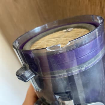 Garanti Kapsamında Süpürge Çatladı Ve Yanlış Model Gönderildi