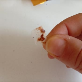 BİM Çikolatadan Çıkan Yabancı Madde