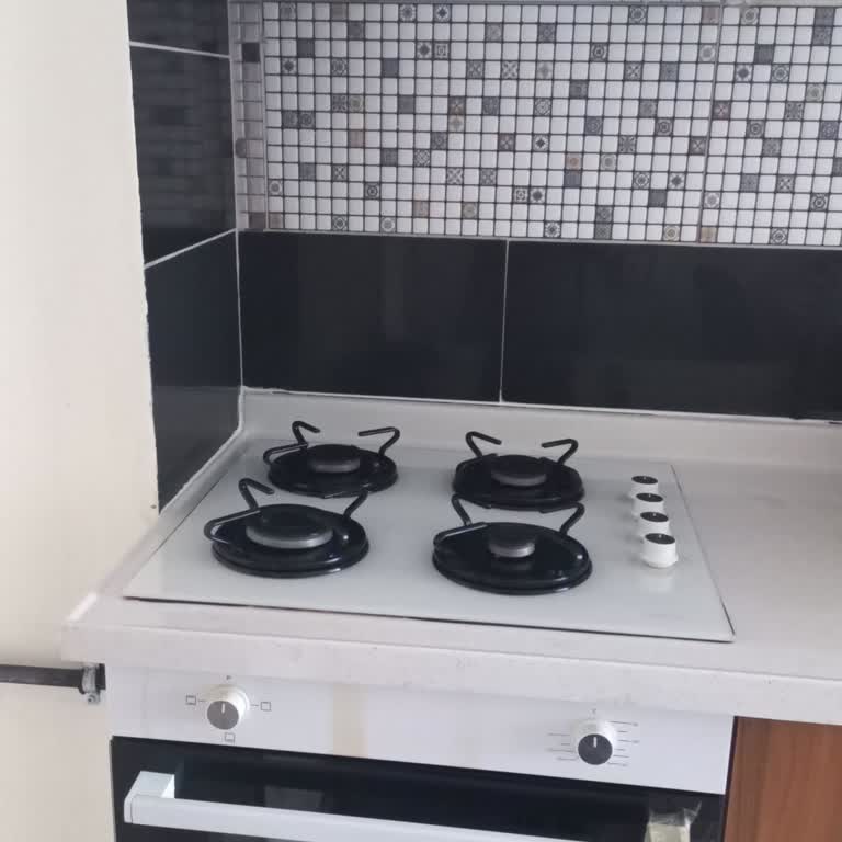 Alpina Ankastre Seti Sürekli Arızalı Garanti Sürecinde Çözüm Ve Servis Ücreti İadesi Talebi