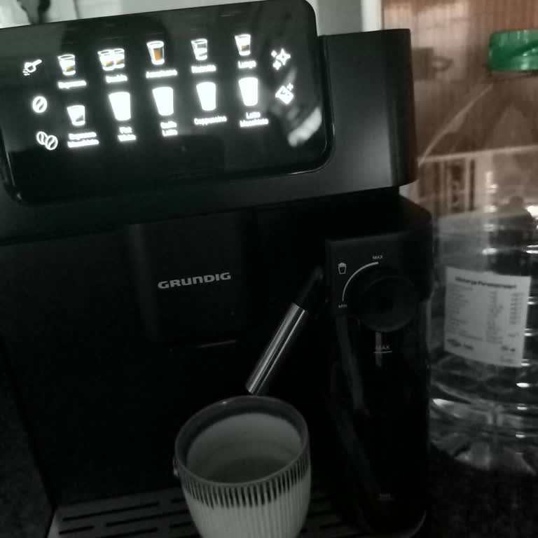 Grundig Kahve Makinesinin Süt Köpürtme Fonksiyonu Çalışmıyor Ve Servis Kaydı Açılmıyor