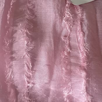 Defolu Elbise İçin İade Reddi Ve 300 TL Kargo Ücreti