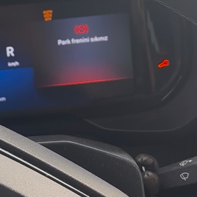 Opel Combo Park Freni Arızası Tekrarlıyor Ve Güvenlik Riski Oluşturuyor