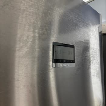 Bosch Buzdolabı Vernik Soyulması Üretim Kusuru Olarak Değerlendirilmeli