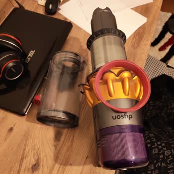 Dyson V15 Conta Yerinden Çıktı, Emiş Gücü Azaldı