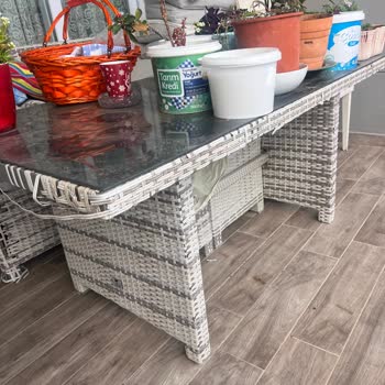 Snoc Outdoor Furniture Bahçe Mobilya Takımı Parça Parça Dökülüyor