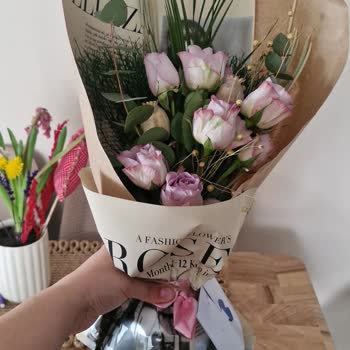 Taze Çiçek'ten Aldığım Buket Soluk Ve Müşteri Hizmetleri Cevapsız