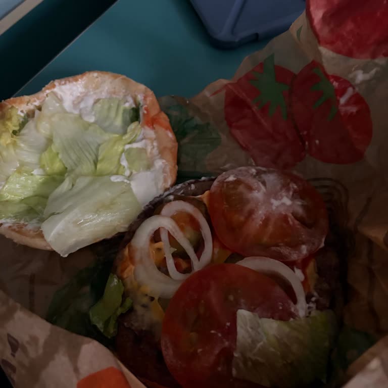 Talep Edilen Malzemeler Çıkarılmadı, Eksik Peynir Ve Sıcak Cola, İade Reddi