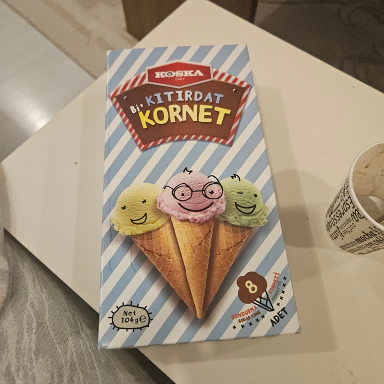Plastik Kokulu Koska Kıtırdat Cornet Dondurma Külahında Sağlık Endişesi Ve İade Talebi
