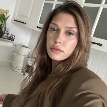 Saçımda Hatalı Renk, Yıpranma Ve Aşırı Ücret