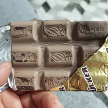 Tarihi Geçmiş Ve Bozulmuş Çikolata Satışı Şok Market’te