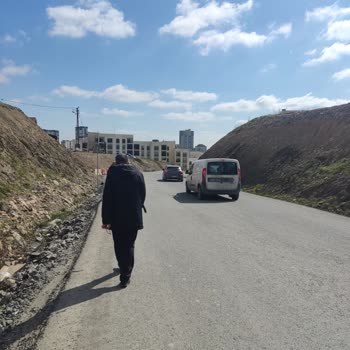 Başakşehir Kayabaşı’nda Çevre Kirliliği, Altyapı Ve Güvenlik Sorunları