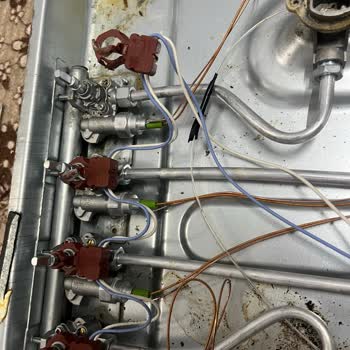 Kumtel Servisi Kırık Ateşleme Bobinini Yapıştırarak Tamir Etti, Garantili Değişim Yok