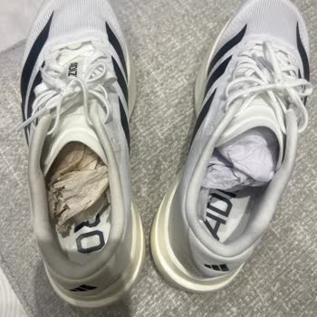 Sportive Mağazasından Aldığım Kullanılmış Görünen Yeni Adidas Ayakkabı