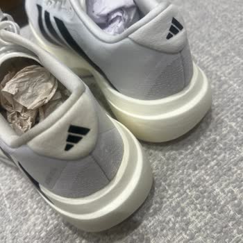 Sportive Mağazasından Aldığım Kullanılmış Görünen Yeni Adidas Ayakkabı