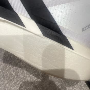 Sportive Mağazasından Aldığım Kullanılmış Görünen Yeni Adidas Ayakkabı