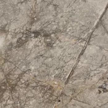 Kırık Mermer Masa Ve Kalitesiz Kontrol Nedeniyle Tam İade Talebi