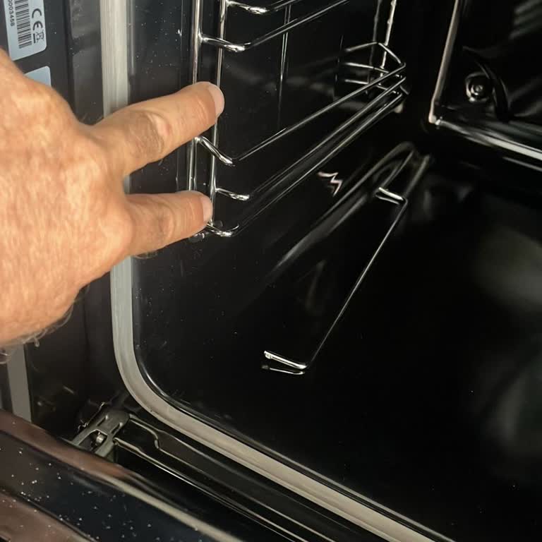 Ferre Ankastre Fırın Kırık Parçası Değişiminde Servis Gecikmesi