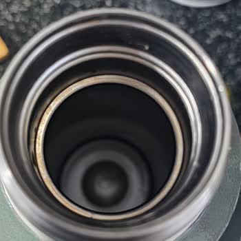 Stanley Termosunun Orijinalliği Şüpheli ve Sıcak Tutma Performansı Yetersiz