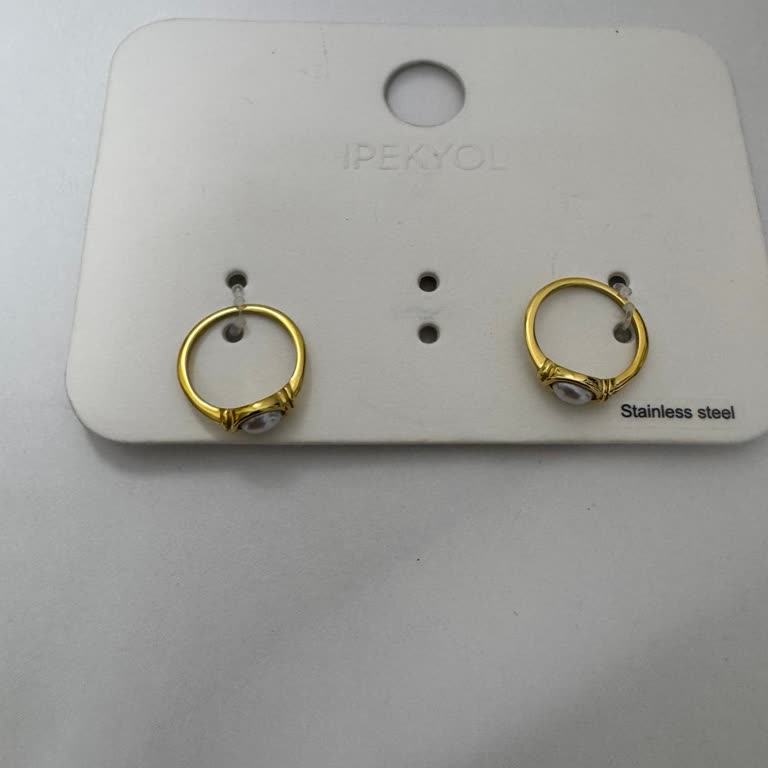 İpekyol Yüzük Setinde Eksik Parça