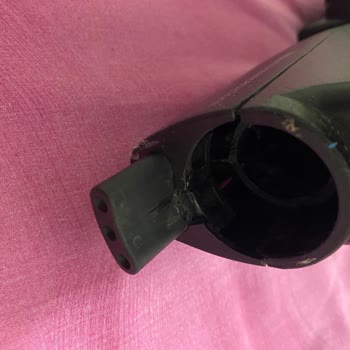 Grundig Dikey Süpürge Plastik Bağlantısı Kırıldı, Garanti Kapsamında Kullanılamaz