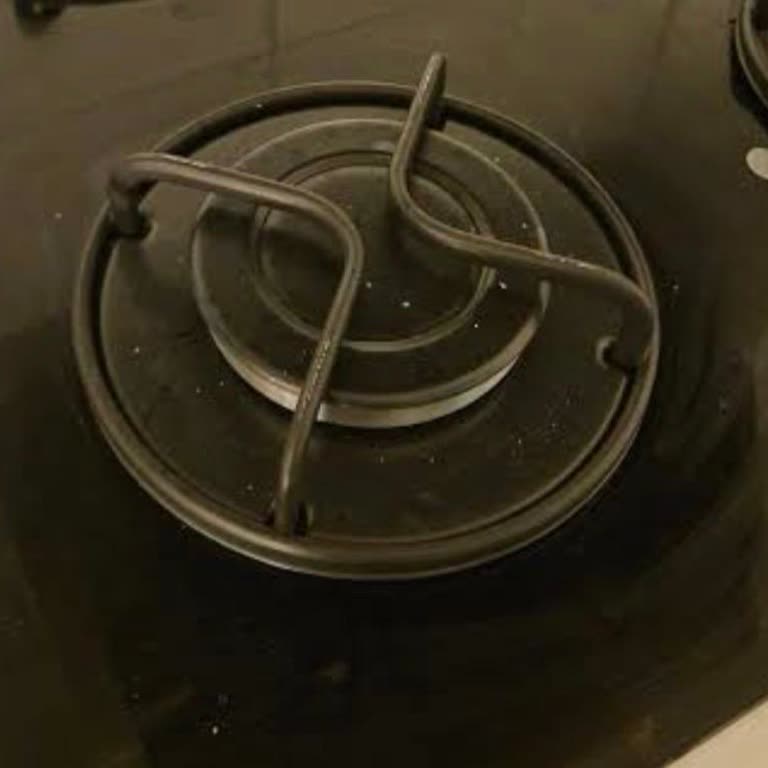 Teka Cam Ankastre Ocakta Güvensiz İzgara Tasarımı