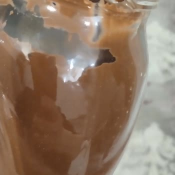 Kırık Camlı Torku Çikolata Kavanozu Çocukları Tehlikeye Attı