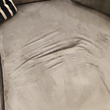 Enza Home Novana Koltuk Takımının Kumaş Kalitesi Sorunu Ve Ücretsiz Onarım Talebi