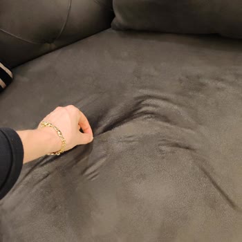 Enza Home Novana Koltuk Takımının Kumaş Kalitesi Sorunu Ve Ücretsiz Onarım Talebi