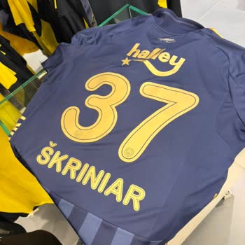 Fenerium’da Yazı Fontunun Renk Değişimi Ve Kalitesizliği