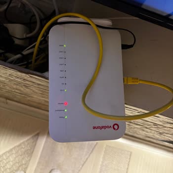 Evde Net Kesintisi Ve Acil Çözüm Talebi