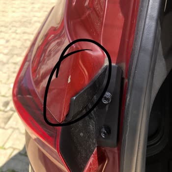 Hyundai Kona’da Boya Atma Ve Aksesuar Problemleri İçin Çözüm Talebi