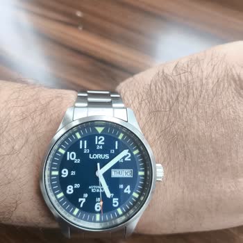 Saatim Tekrar Geri Kaldı, Üç Kez Servise Gönderildi Ve Ücret İadesi Talep Ediyorum