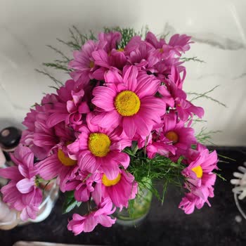 Çiçek Sepeti Buket Görseliyle Uyuşmayan Az Çiçekli Ve Solgun Teslimat