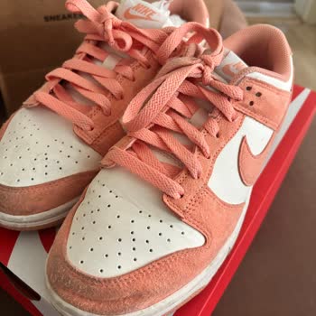Nike Ayakkabısında İlk Kullanımda Çökme, Mağaza Sorumluluk Reddi Ve Hukuki Süreç Başlatıldı