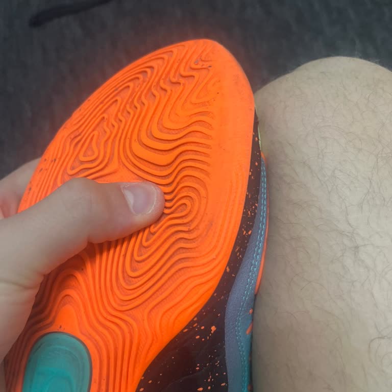 Nike KD18 Ayakkabısının Tabanındaki Şişme Ve Mağaza Kullanıcı Hatası İddiası