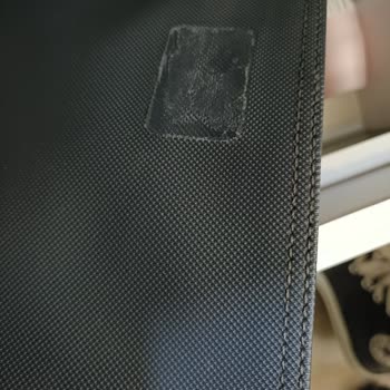 Lacoste Çantamda Amblem Düşmesi Ve 2 Yıllık Garanti Reddi